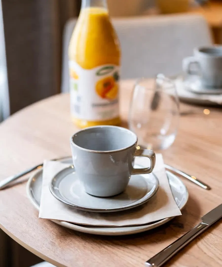 Huswell - Stylish Duplex Studio With Premium Materials In Ghent City Center Apartamento